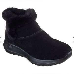 Skechers Black Ankle Boots with Faux Fur